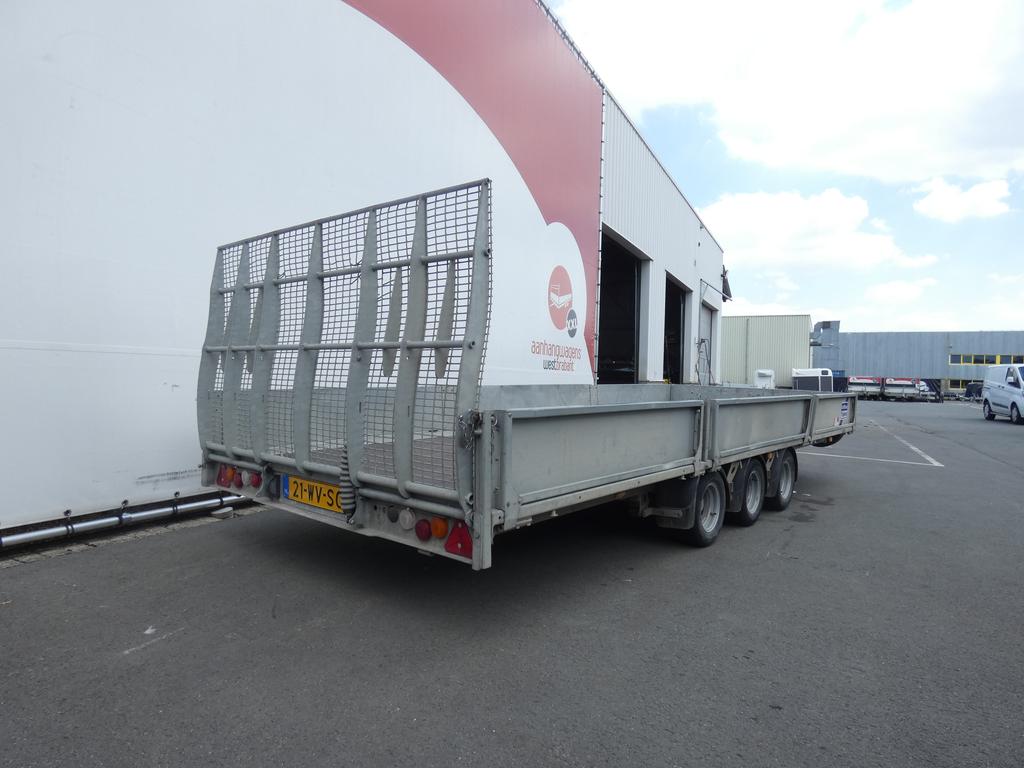 Ifor-Williams Machinetransporter tridemas 550x204cm 3500kg